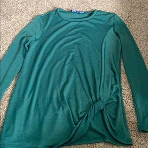 Green long sleeve shirt/sweater